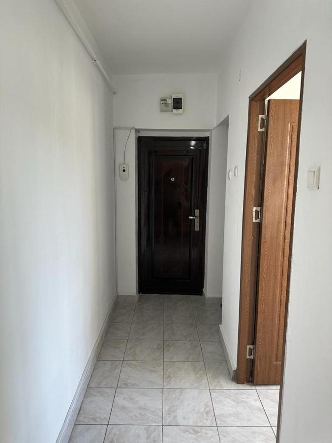 Velovan Apartment Craiova Kültér fotó