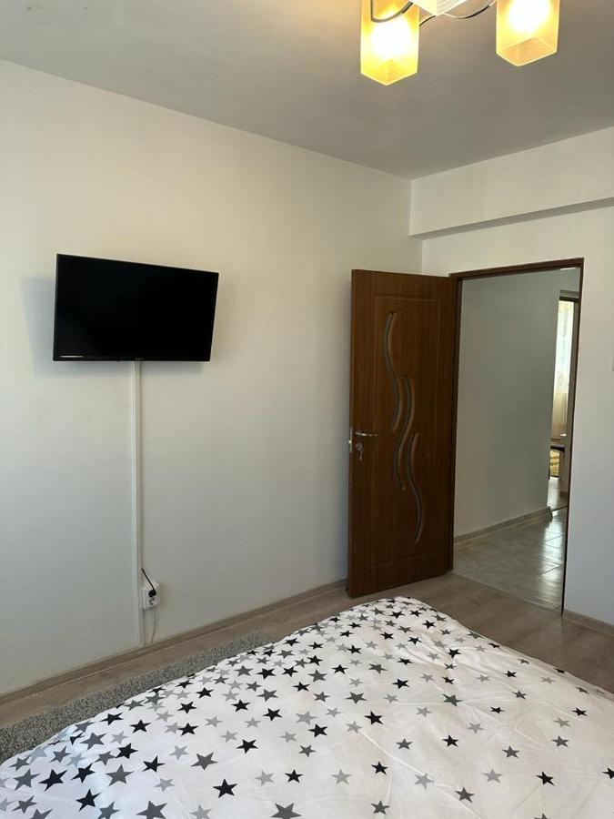 Velovan Apartment Craiova Kültér fotó